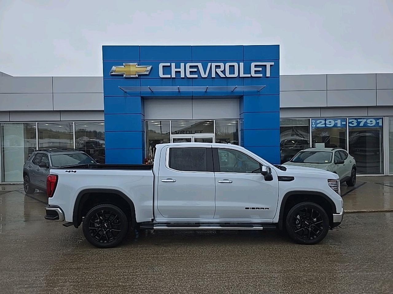 2026 GMC Sierra 1500 SLT Photo