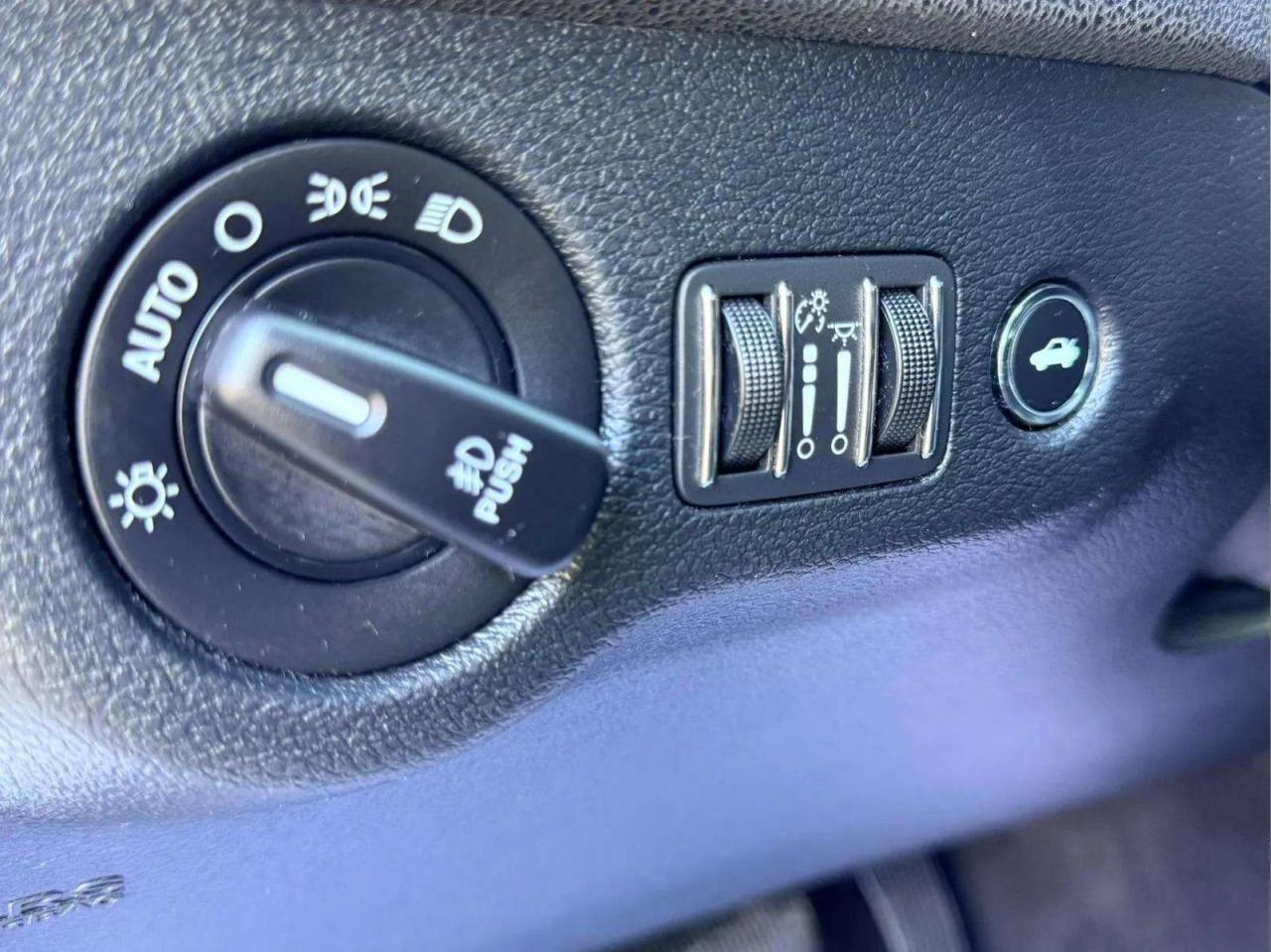 2018 Dodge Charger GT AWD Photo