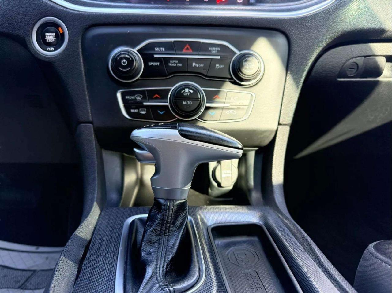 2018 Dodge Charger GT AWD Photo