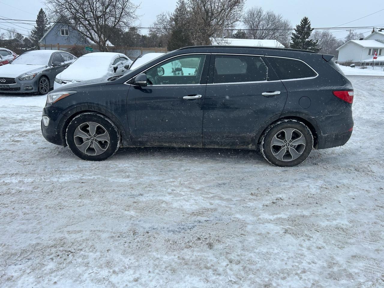 2013 Hyundai Santa Fe Luxury Photo