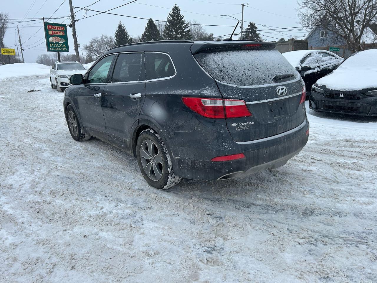 2013 Hyundai Santa Fe Luxury Photo