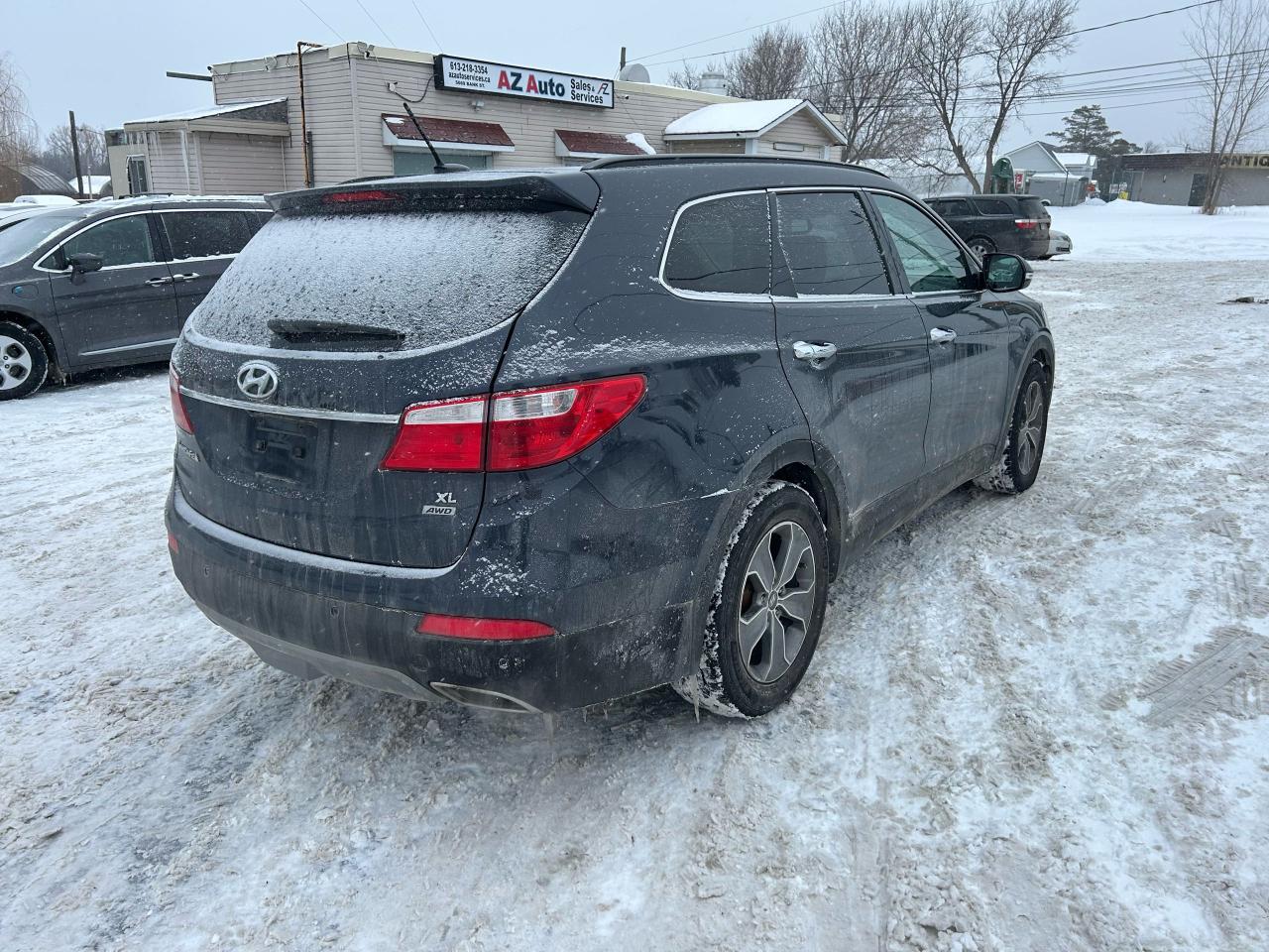 2013 Hyundai Santa Fe Luxury Photo
