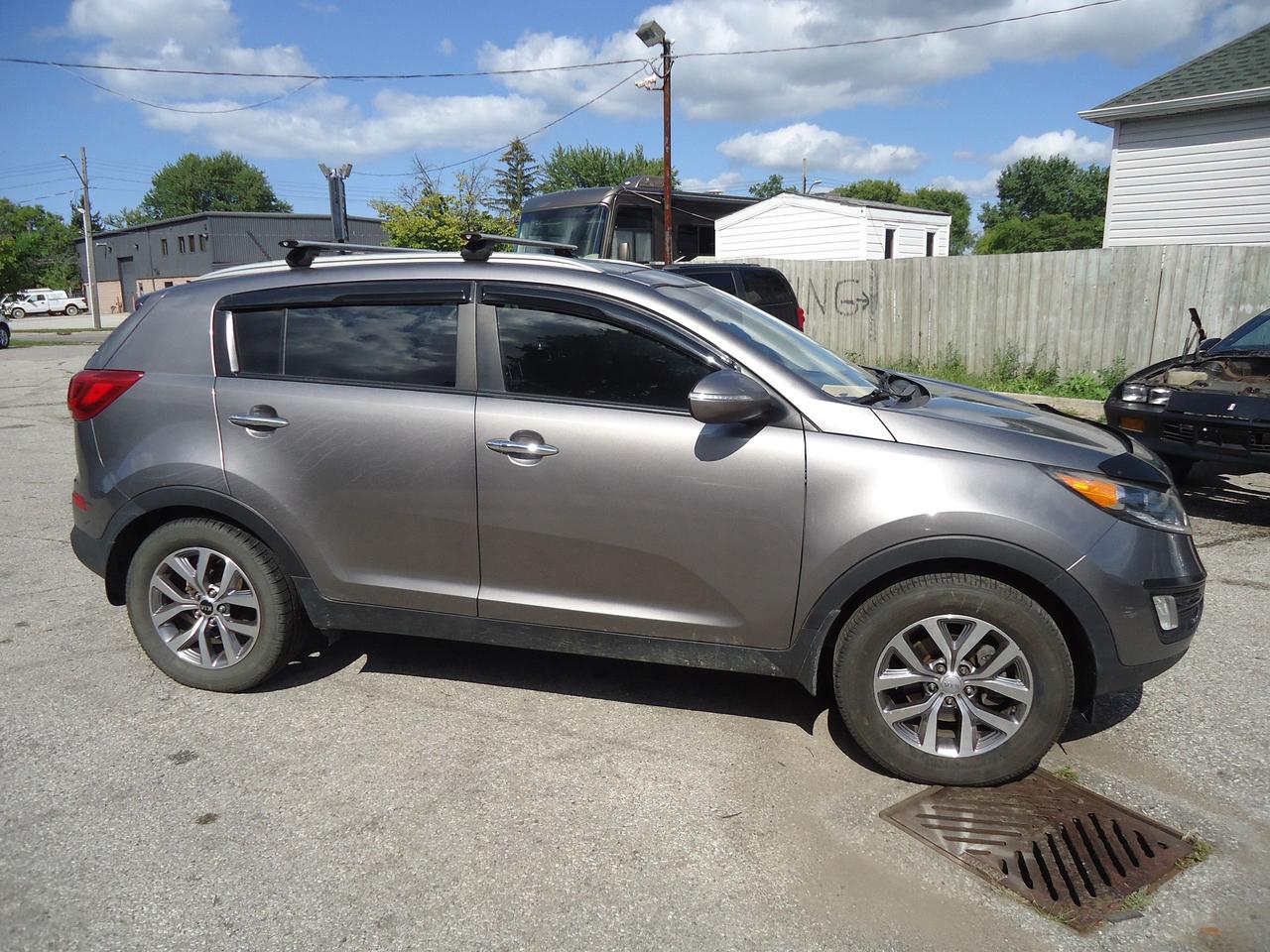 2015 Kia Sportage FWD 4dr Auto EX Photo1