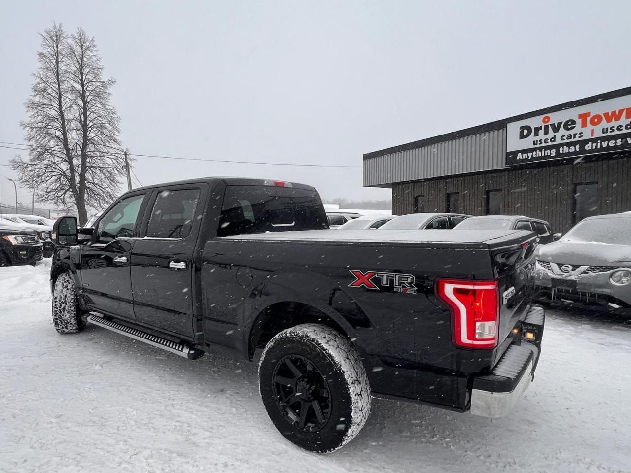 2016 Ford F-150 XLT Photo