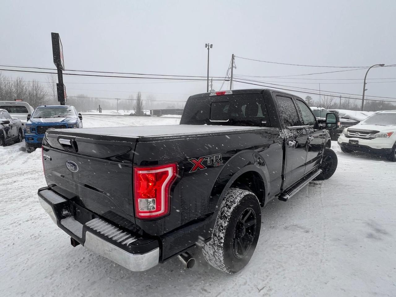 2016 Ford F-150 XLT Photo4
