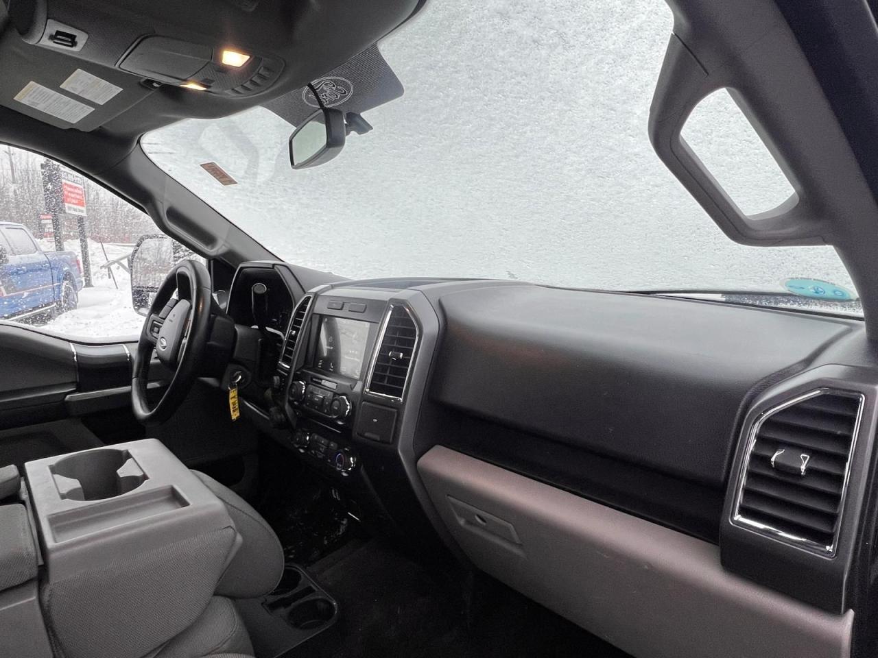 2016 Ford F-150 XLT Photo