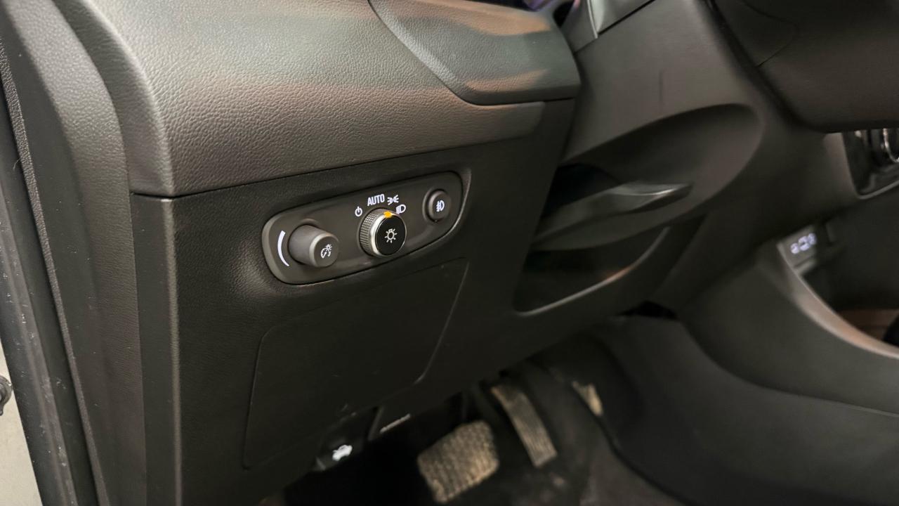 2022 Buick Encore GX Preferred Photo