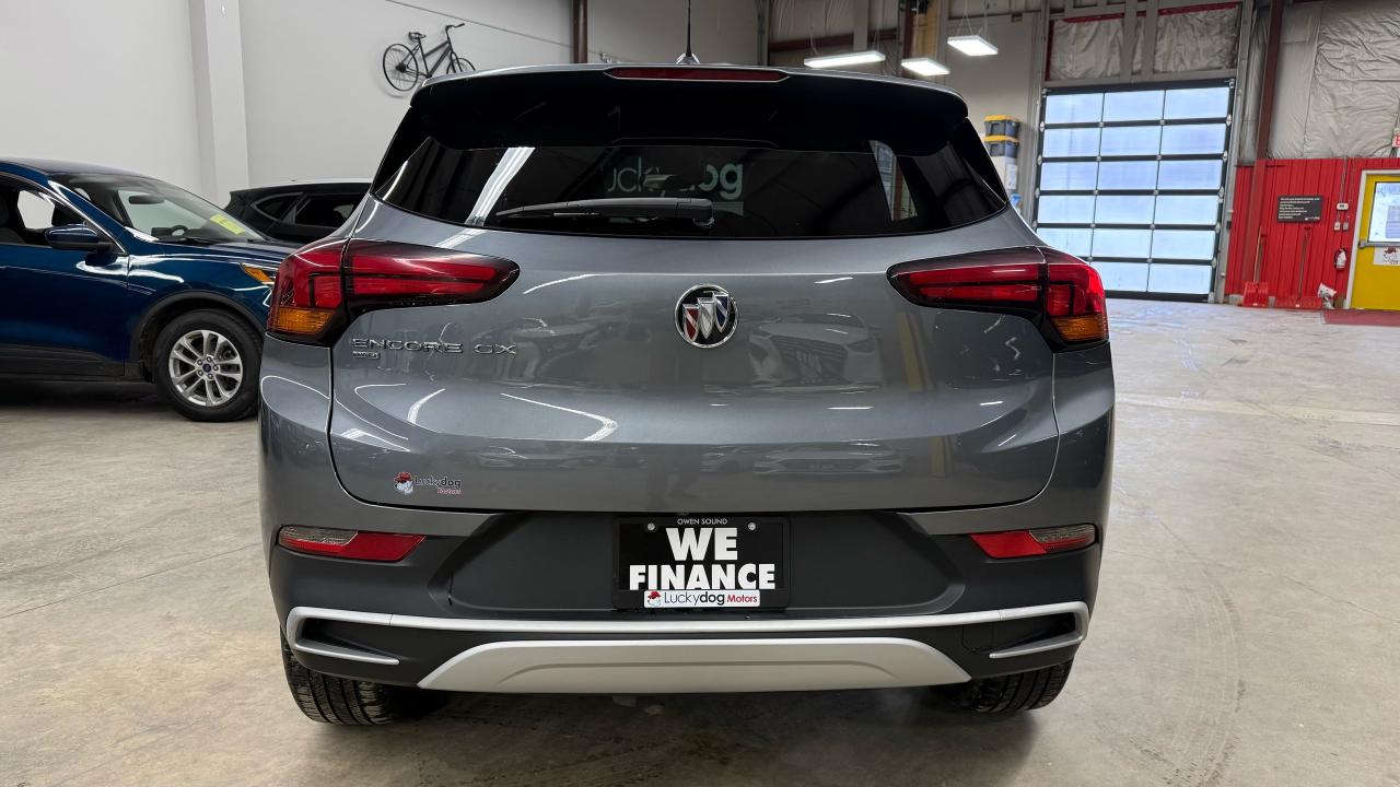 2022 Buick Encore GX Preferred Photo4