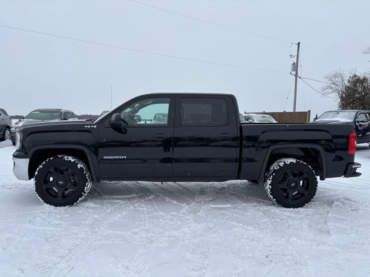 2018 GMC Sierra 1500 Base Crew Cab Long Box 4WD Photo