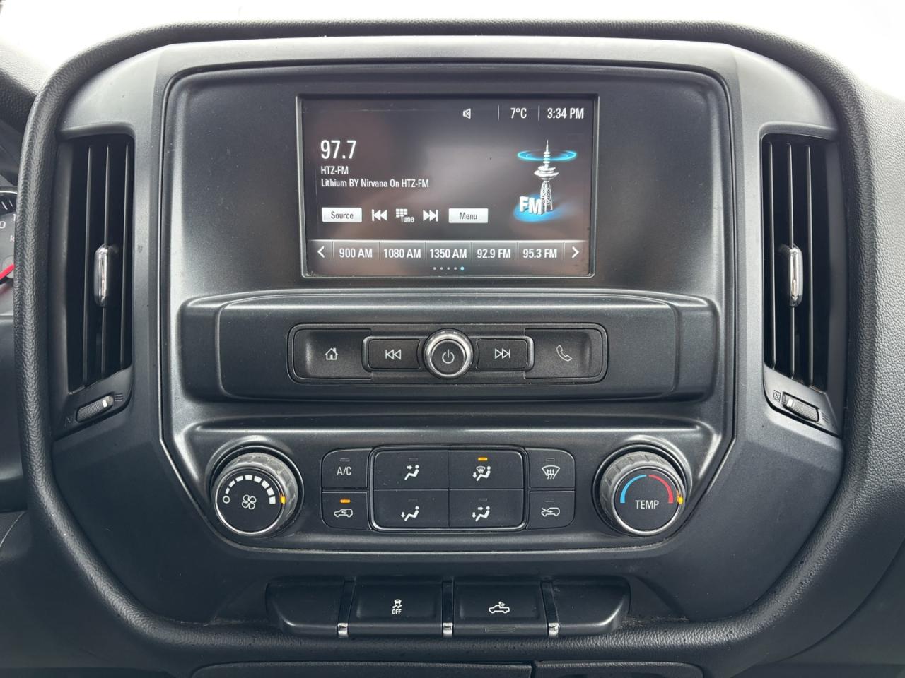 2018 GMC Sierra 1500 Base Crew Cab Long Box 4WD Photo