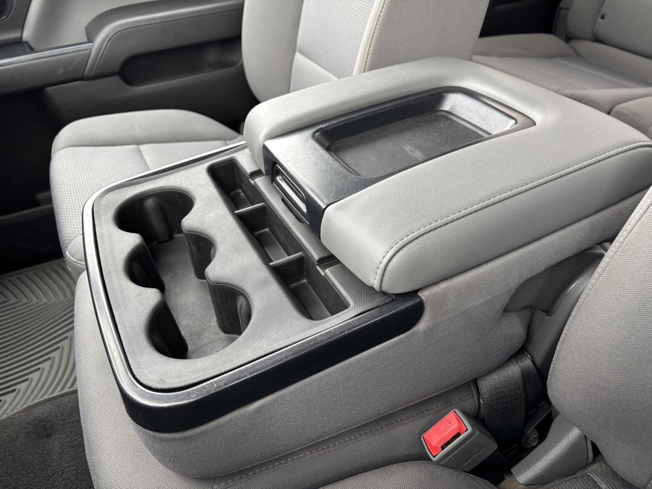 2018 GMC Sierra 1500 Base Crew Cab Long Box 4WD Photo