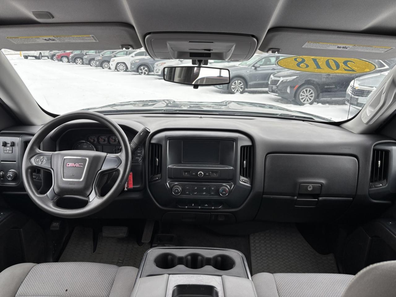 2018 GMC Sierra 1500 Base Crew Cab Long Box 4WD Photo