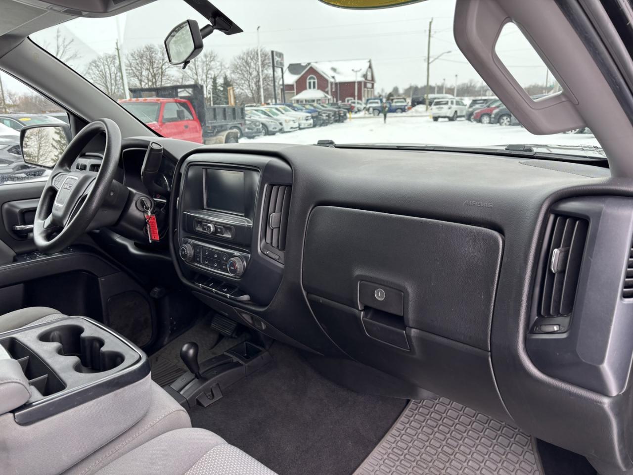 2018 GMC Sierra 1500 Base Crew Cab Long Box 4WD Photo