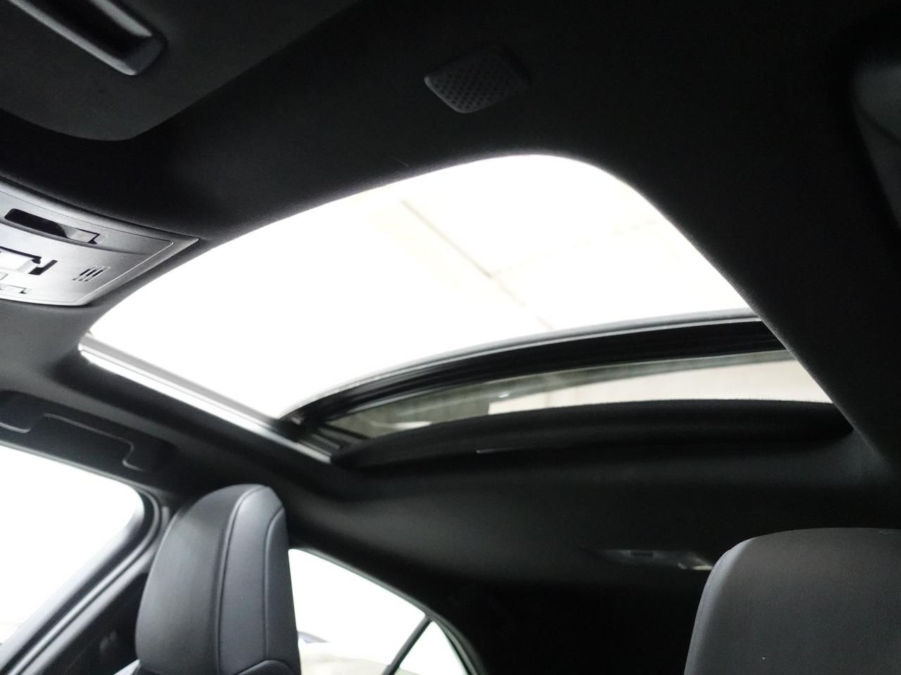 2021 Lexus UX 250 HYBRID AWD | Leather | Sunroof | BSM | CarPlay