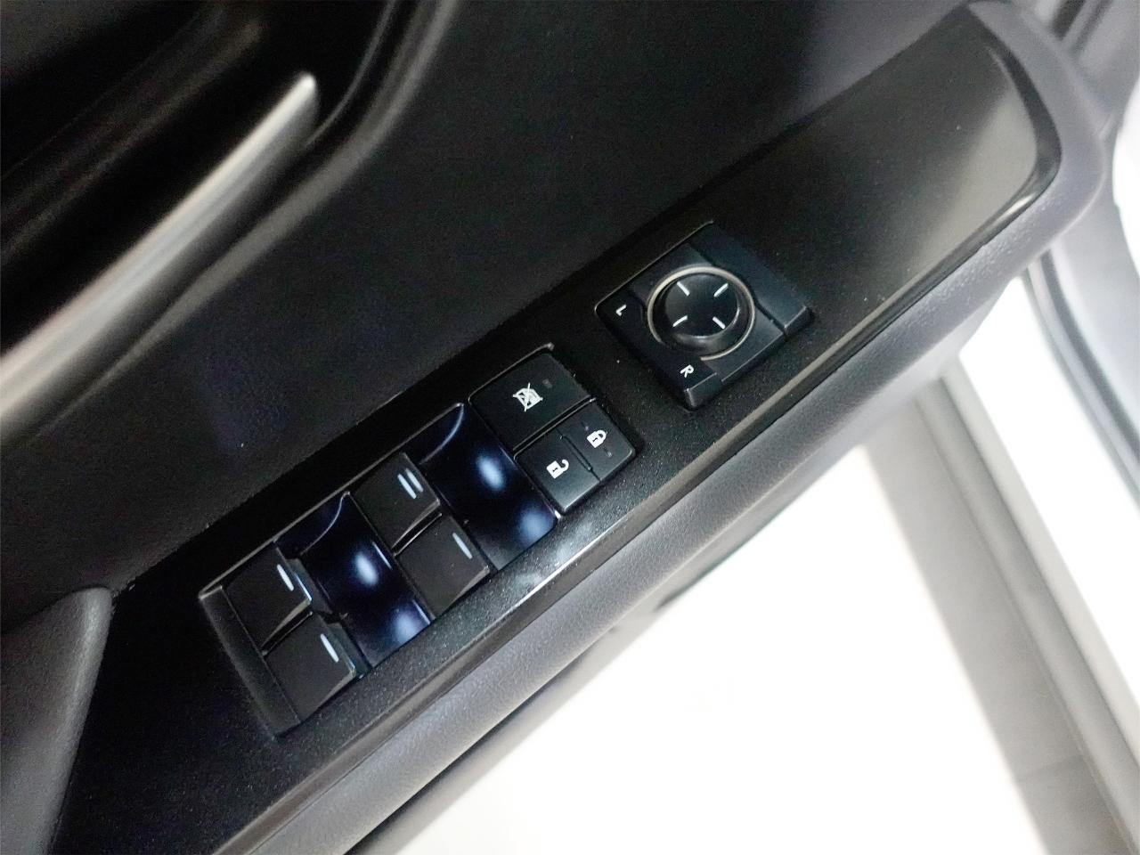 2021 Lexus UX 250 HYBRID AWD | Leather | Sunroof | BSM | CarPlay Photo