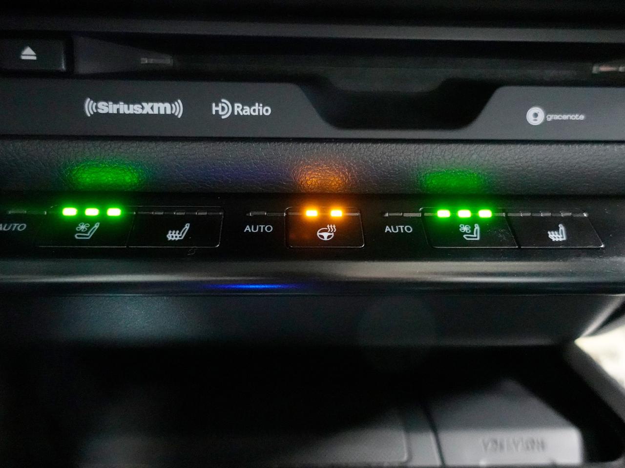 2021 Lexus UX 250 HYBRID AWD | Leather | Sunroof | BSM | CarPlay