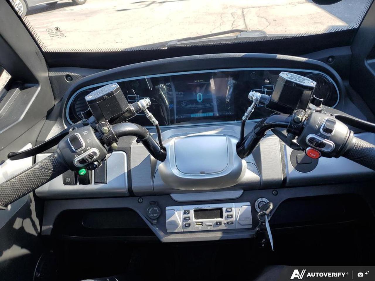 2025 Eclipse EV Nova Lite  Photo