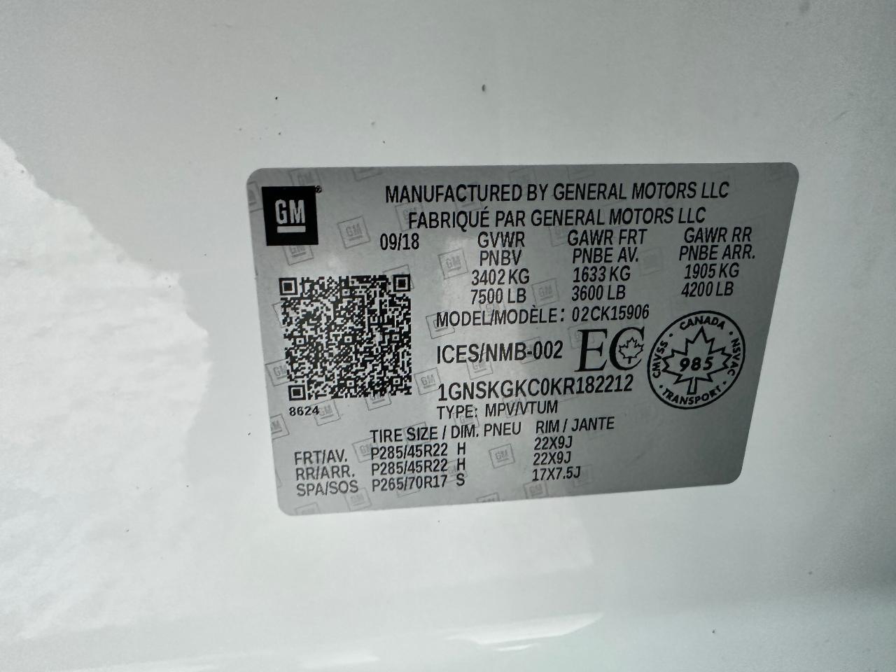 2019 Chevrolet Suburban LS 4X4 8-PASS Remote Start FM/XM CarPlay BackupCam Photo