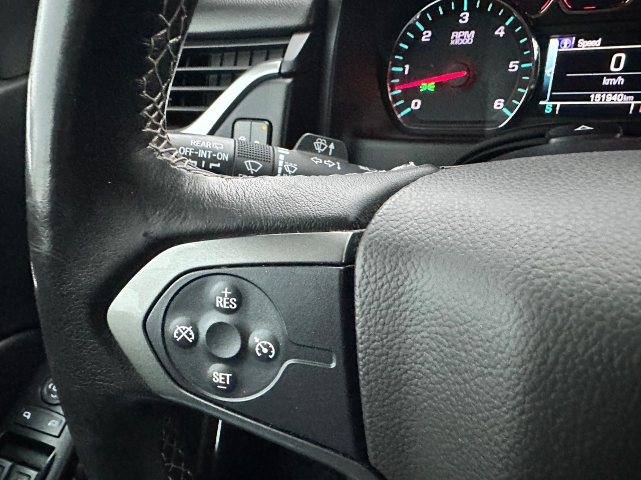 2019 Chevrolet Suburban LS 4X4 8-PASS Remote Start FM/XM CarPlay BackupCam Photo