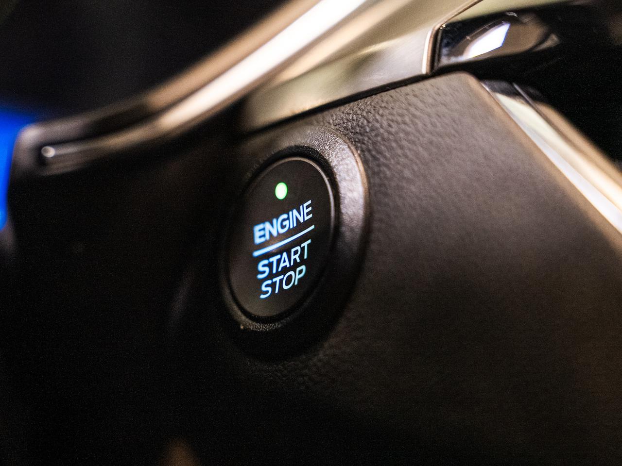 2021 Ford Escape TITANIUM AWD | Nav | Leather | BSM | CarPlay