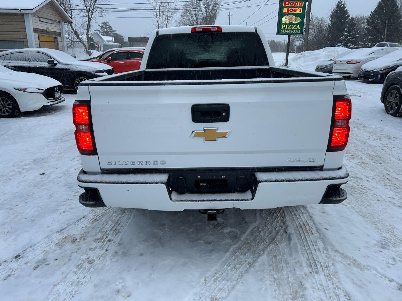 2017 Chevrolet Silverado 1500 LT Photo4