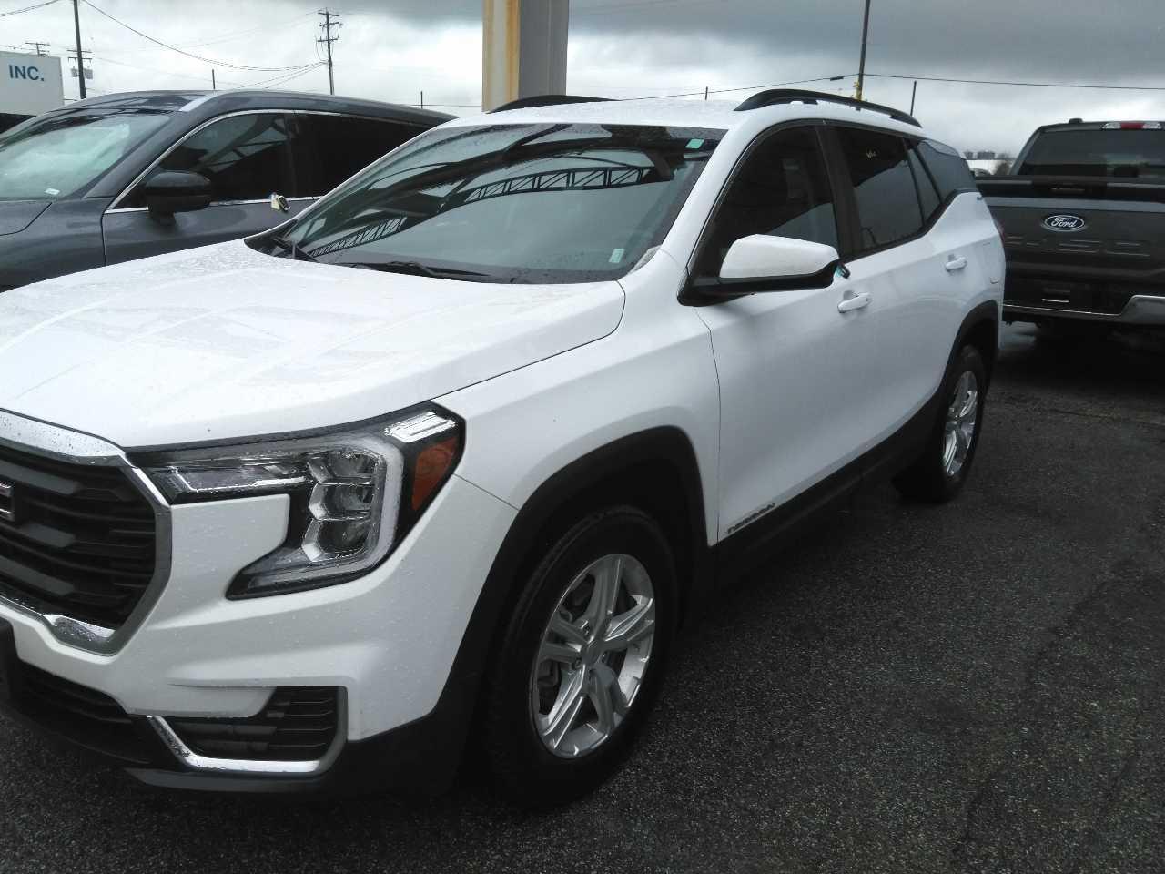 2024 GMC Terrain SLE