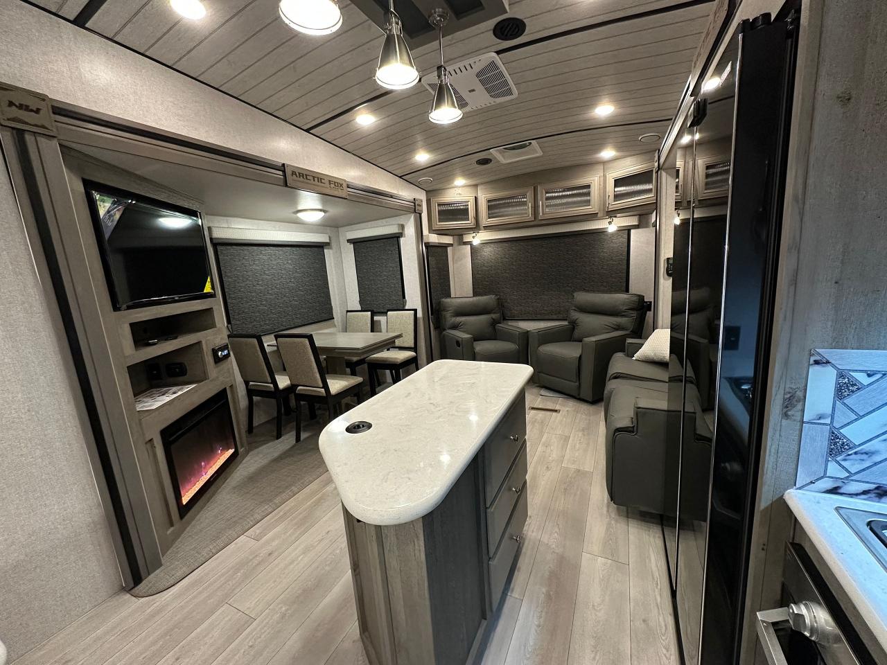 2026 ARCTIC FOX 325MK NXT 