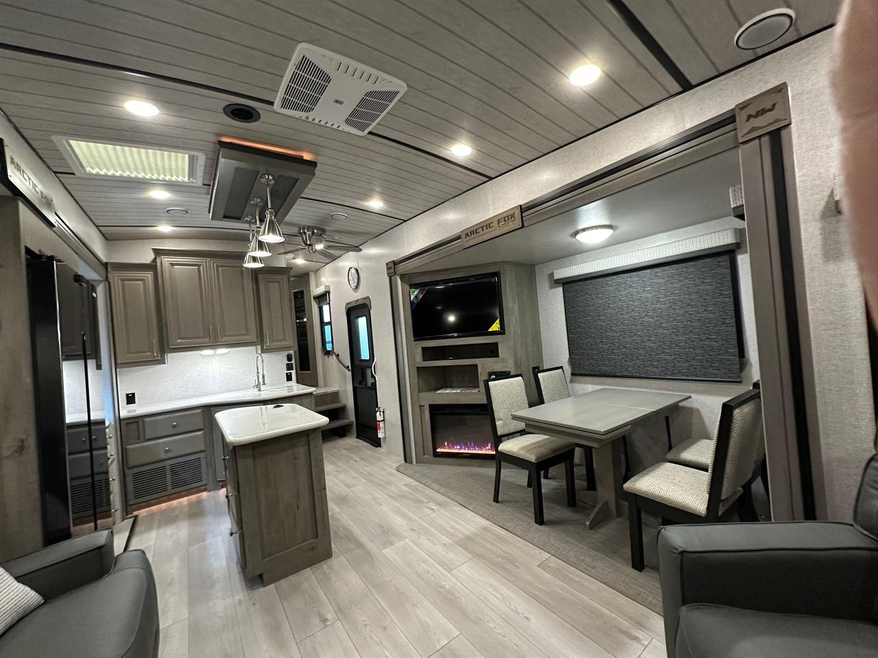 2026 ARCTIC FOX 325MK NXT 