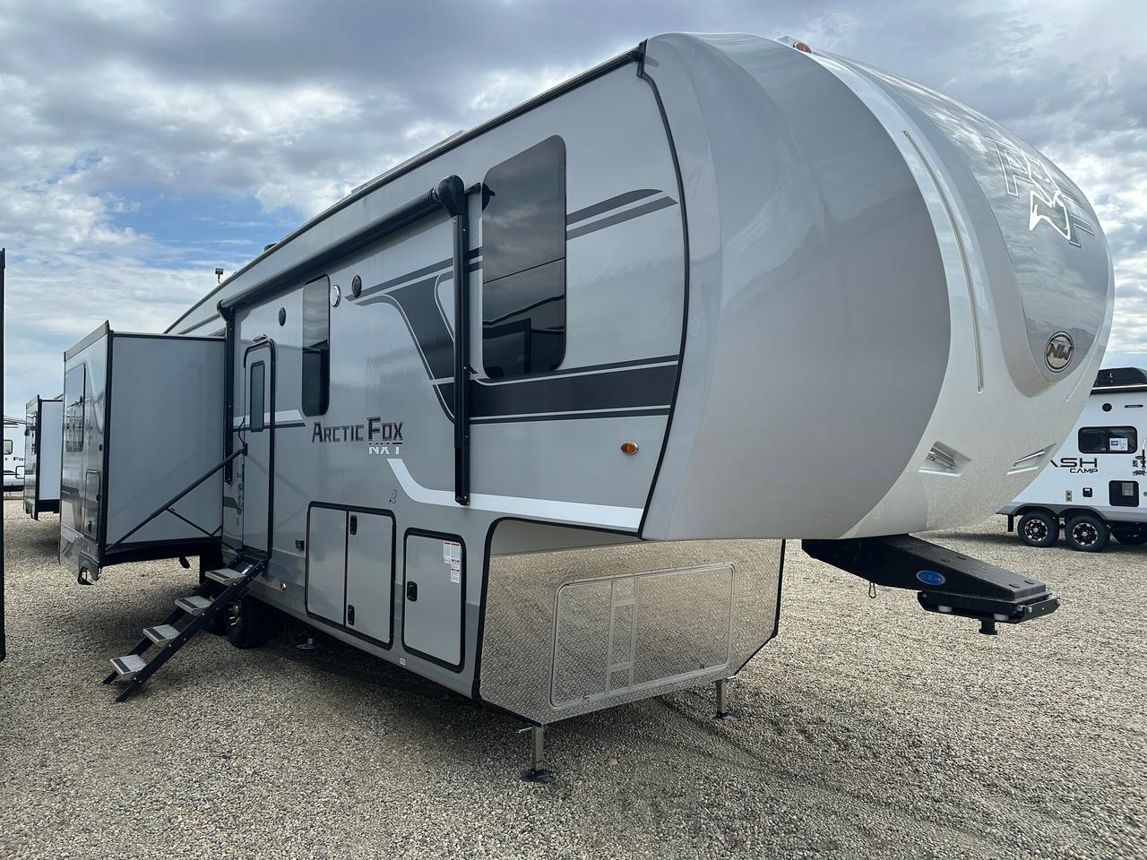 2026 ARCTIC FOX 325MK NXT 