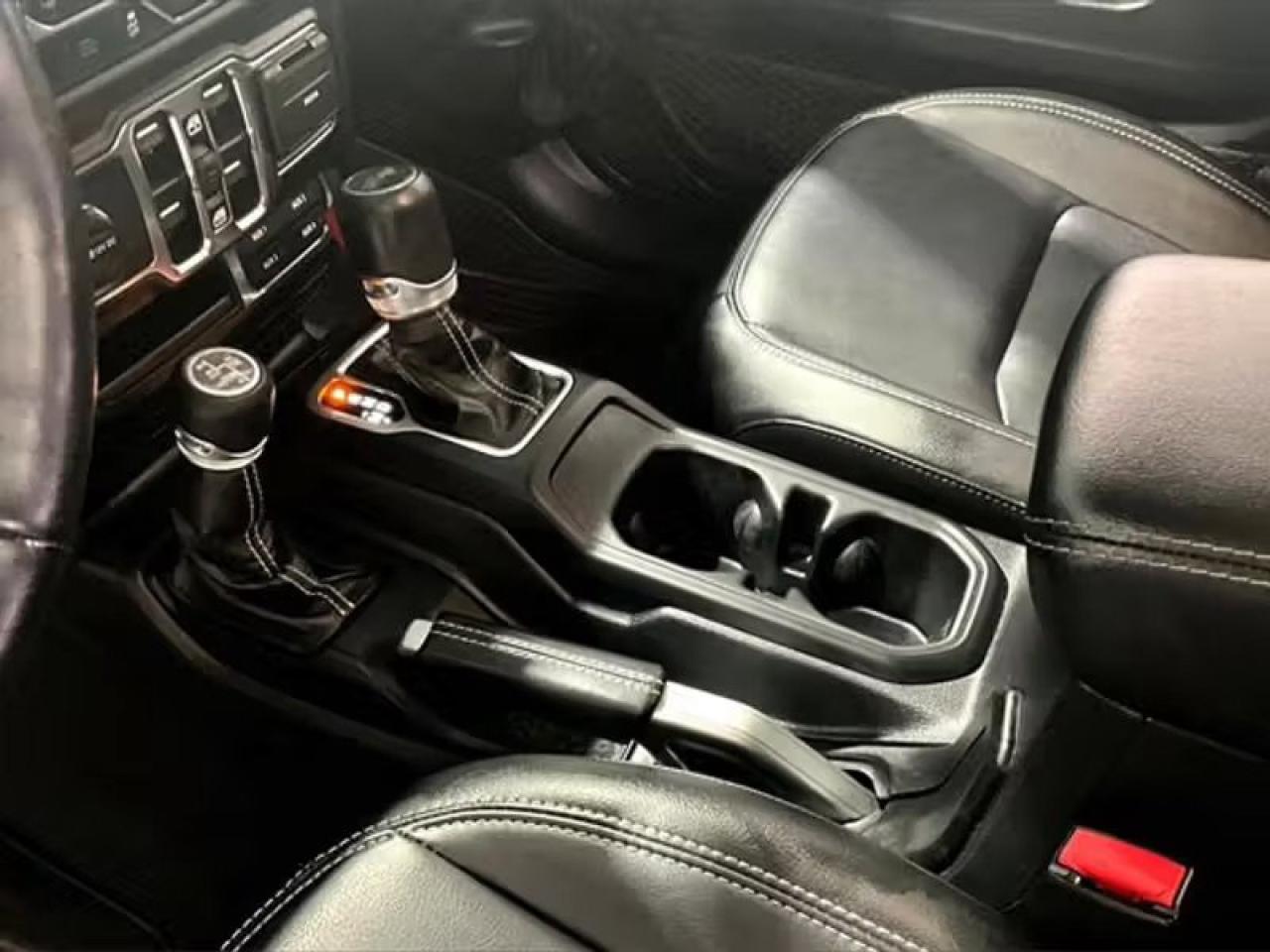 2021 Jeep Wrangler 4xe Unlimited Sahara Photo