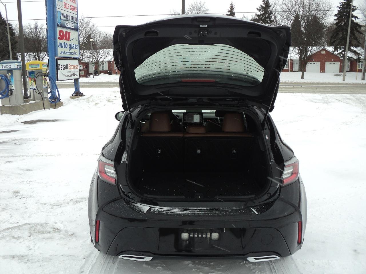 2019 Toyota Corolla XSE 6SpeedManual 2.0L4cylGas NavLeatherHeatedSeats Photo