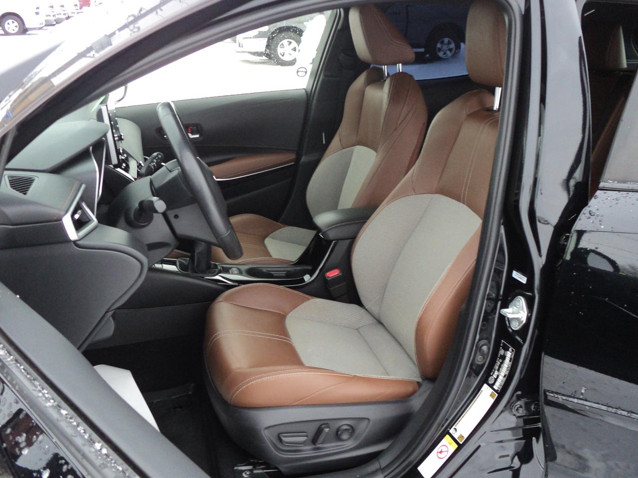 2019 Toyota Corolla XSE 6SpeedManual 2.0L4cylGas NavLeatherHeatedSeats Photo