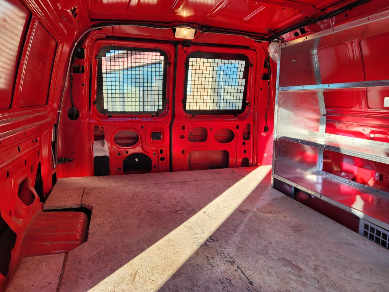 2013 Ford E250 Commercial Photo