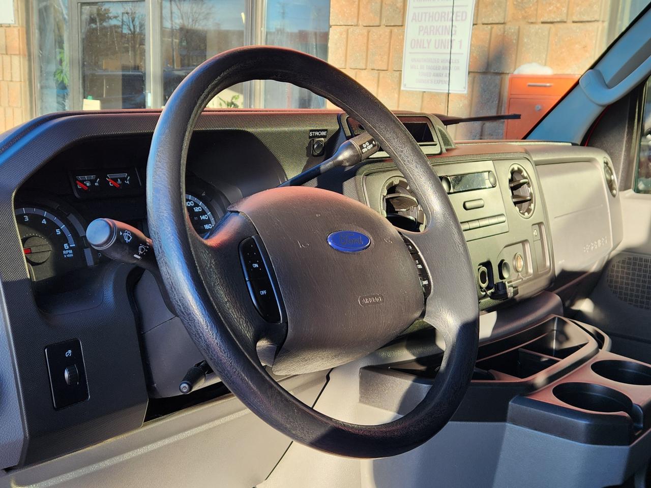 2013 Ford E250 Commercial Photo