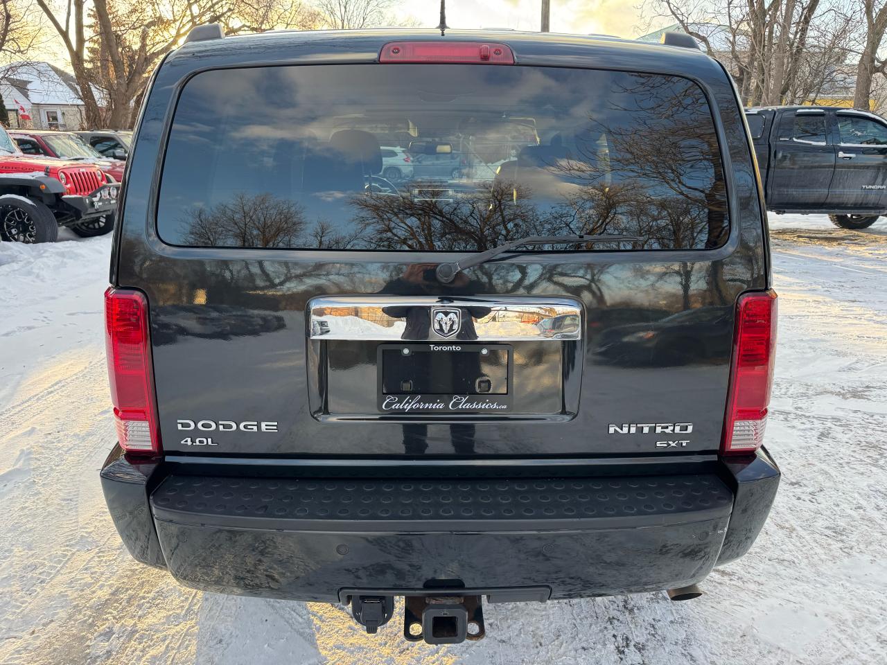 2010 Dodge Nitro SXT Photo