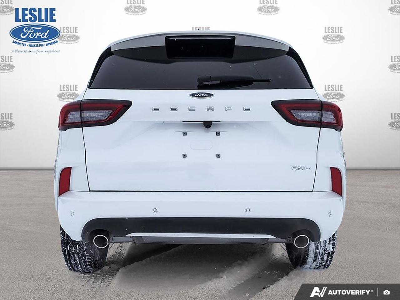 2024 Ford Escape ST-Line AWD Photo4