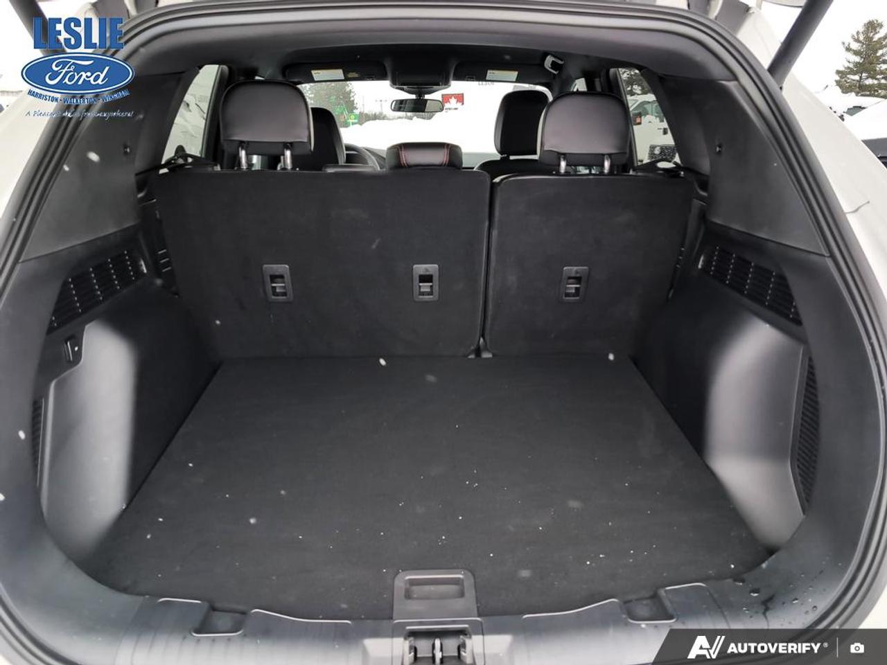 2024 Ford Escape ST-Line AWD Photo