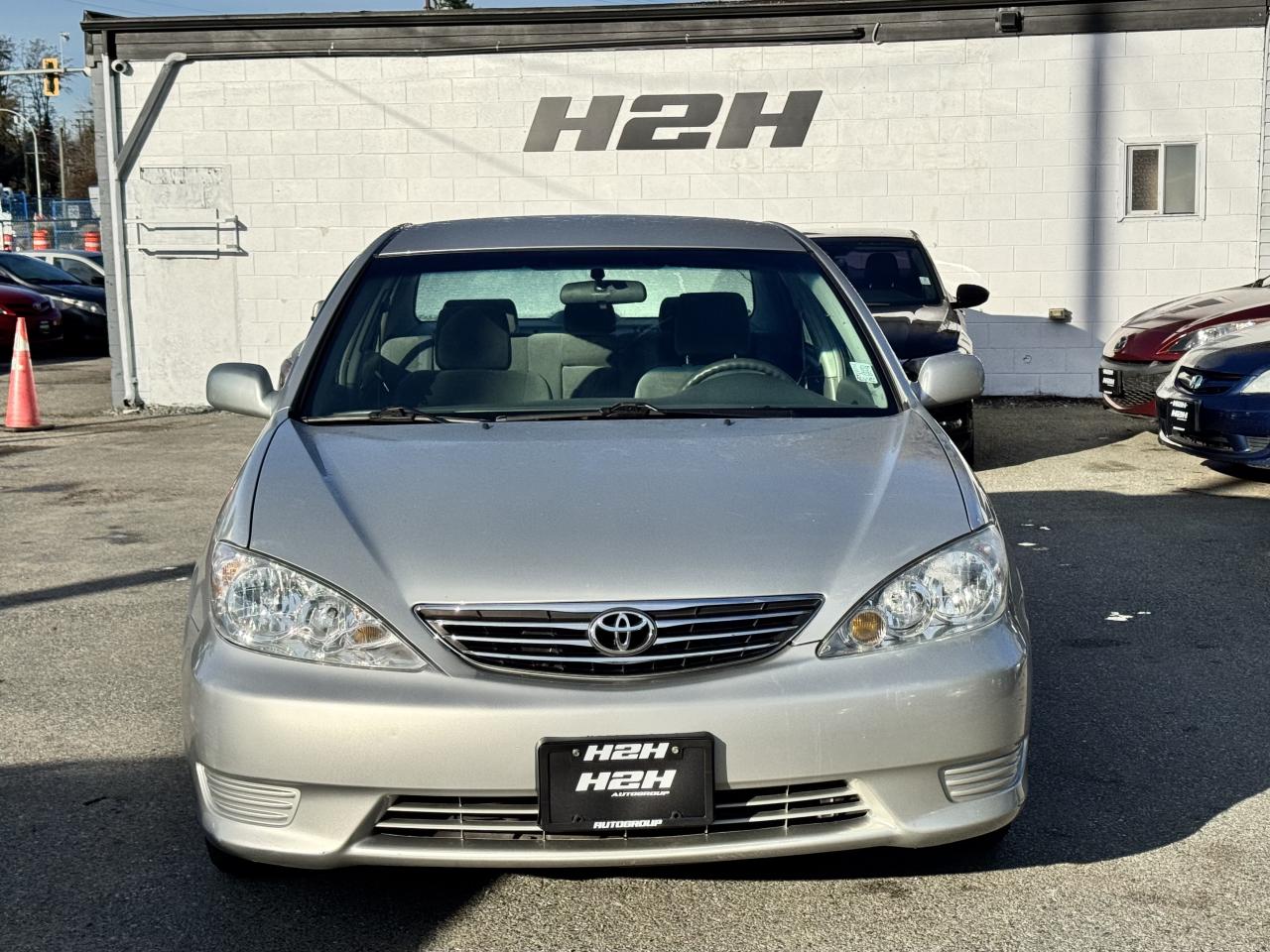 2006 Toyota Camry FINANCING AVAILABLE Photo2