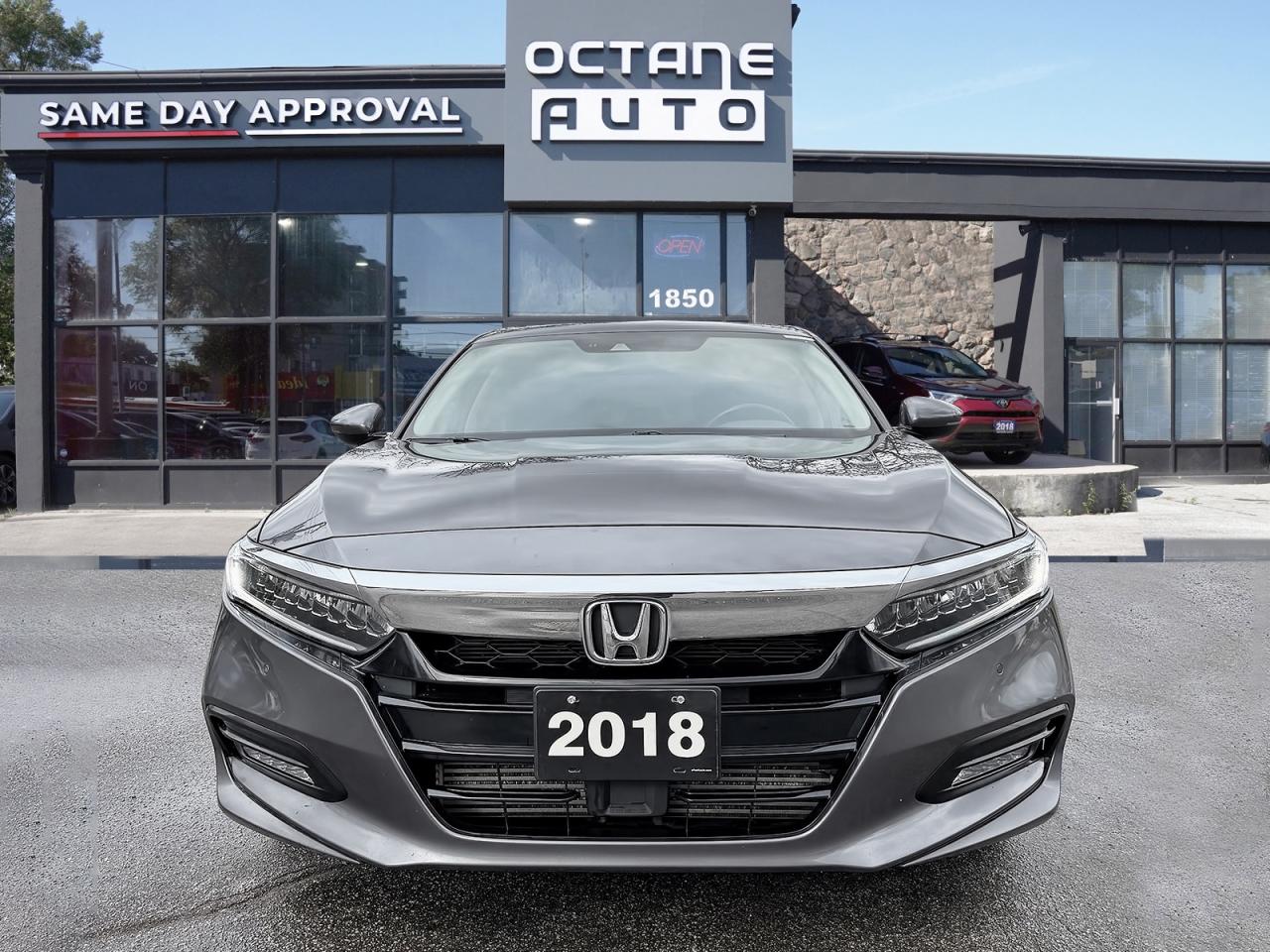 2018 Honda Accord Touring CVT Photo