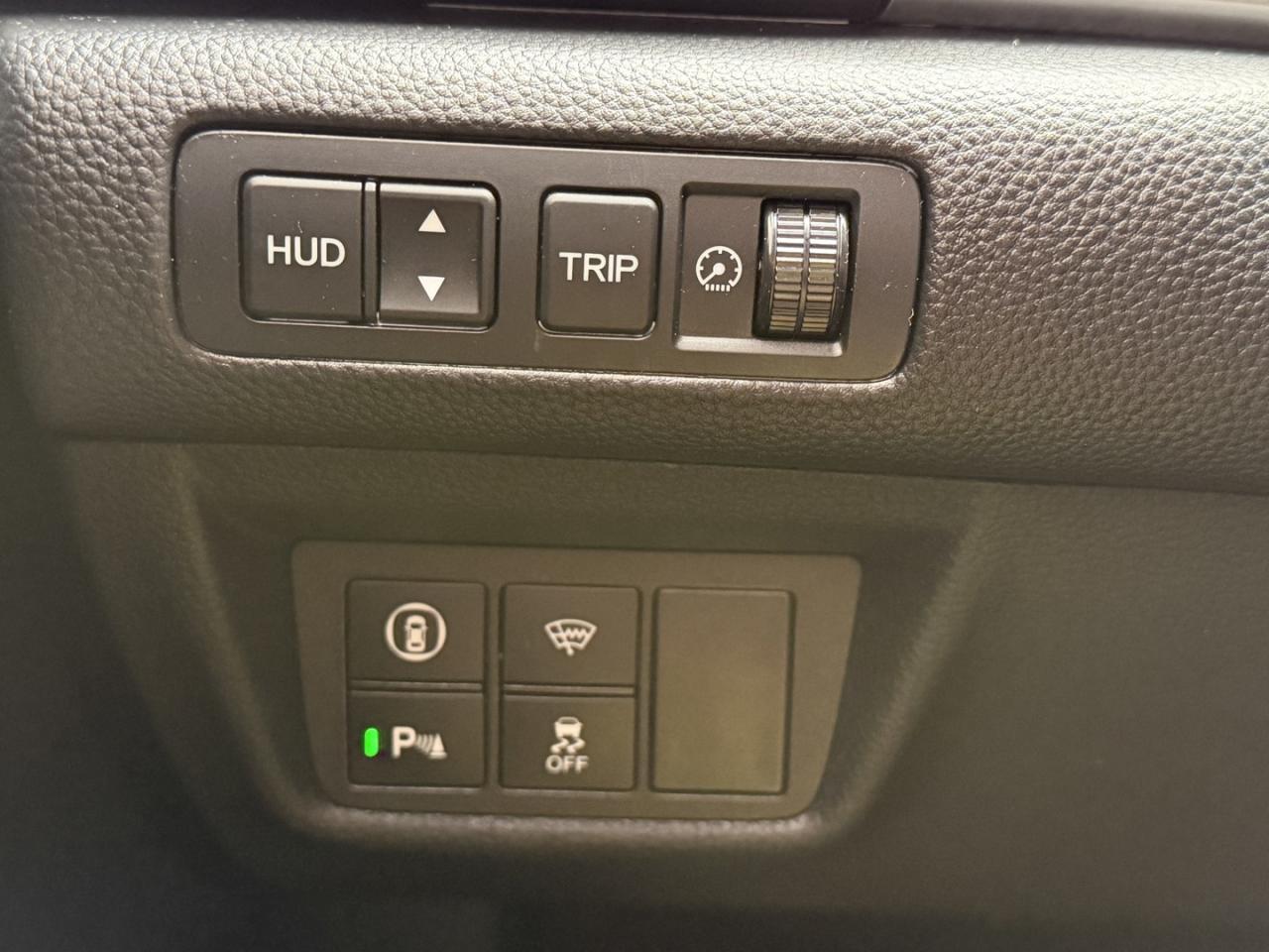 2018 Honda Accord Touring CVT Photo