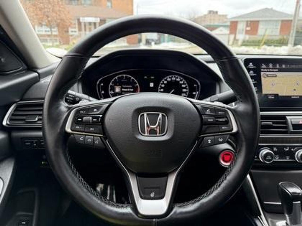 2018 Honda Accord Touring CVT Photo
