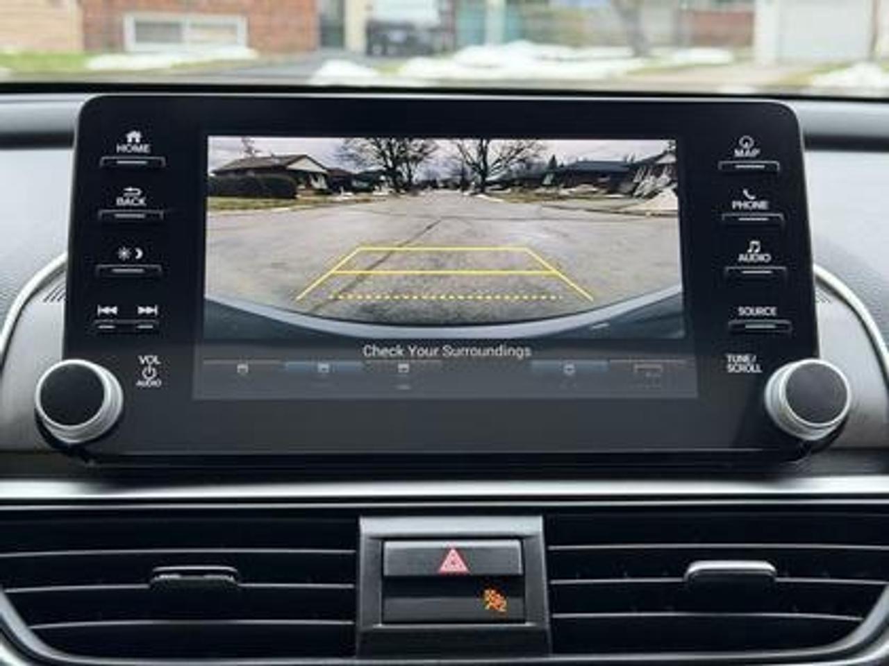 2018 Honda Accord Touring CVT Photo