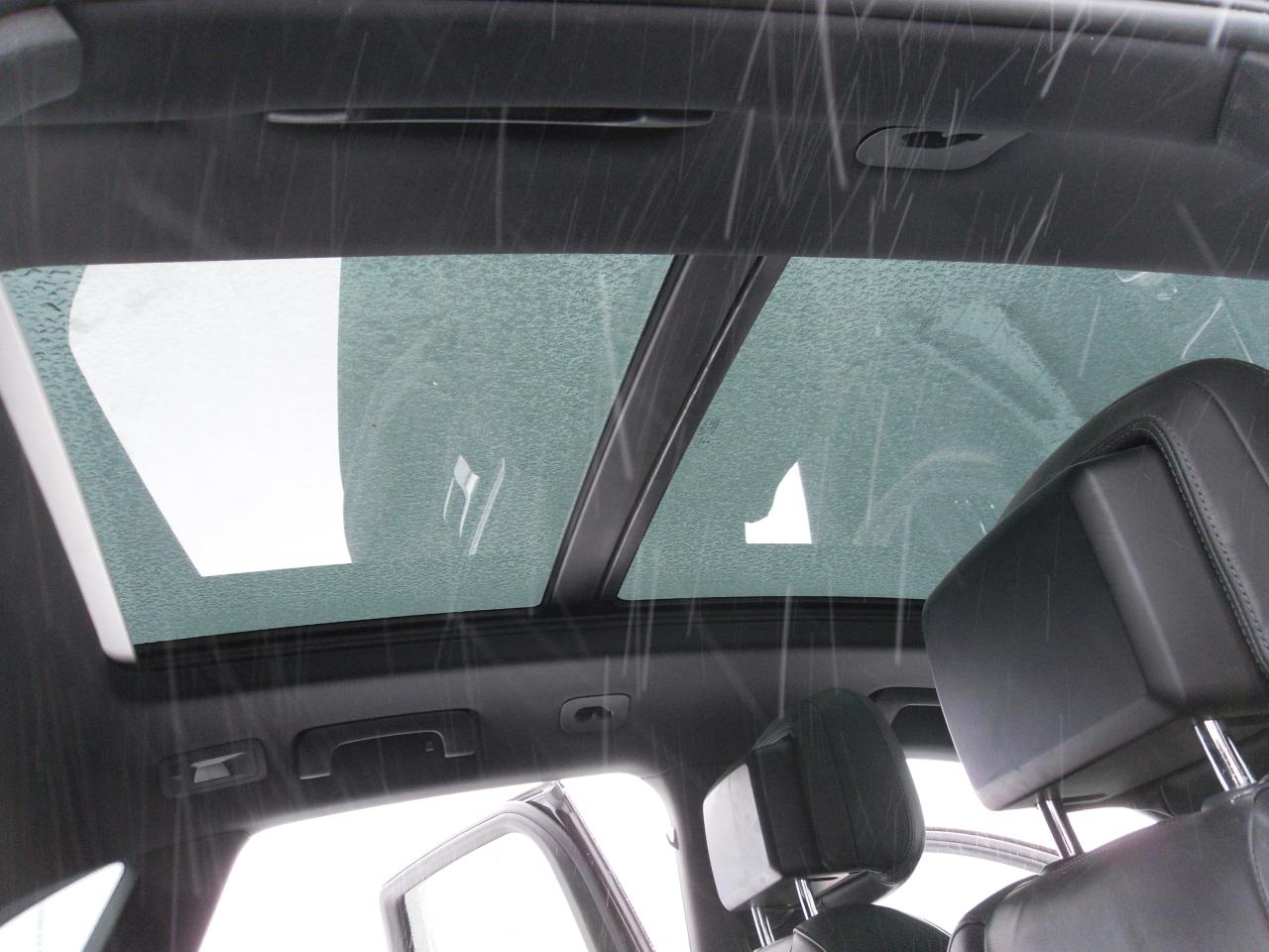 2015 Porsche Macan AWD 4dr S Photo