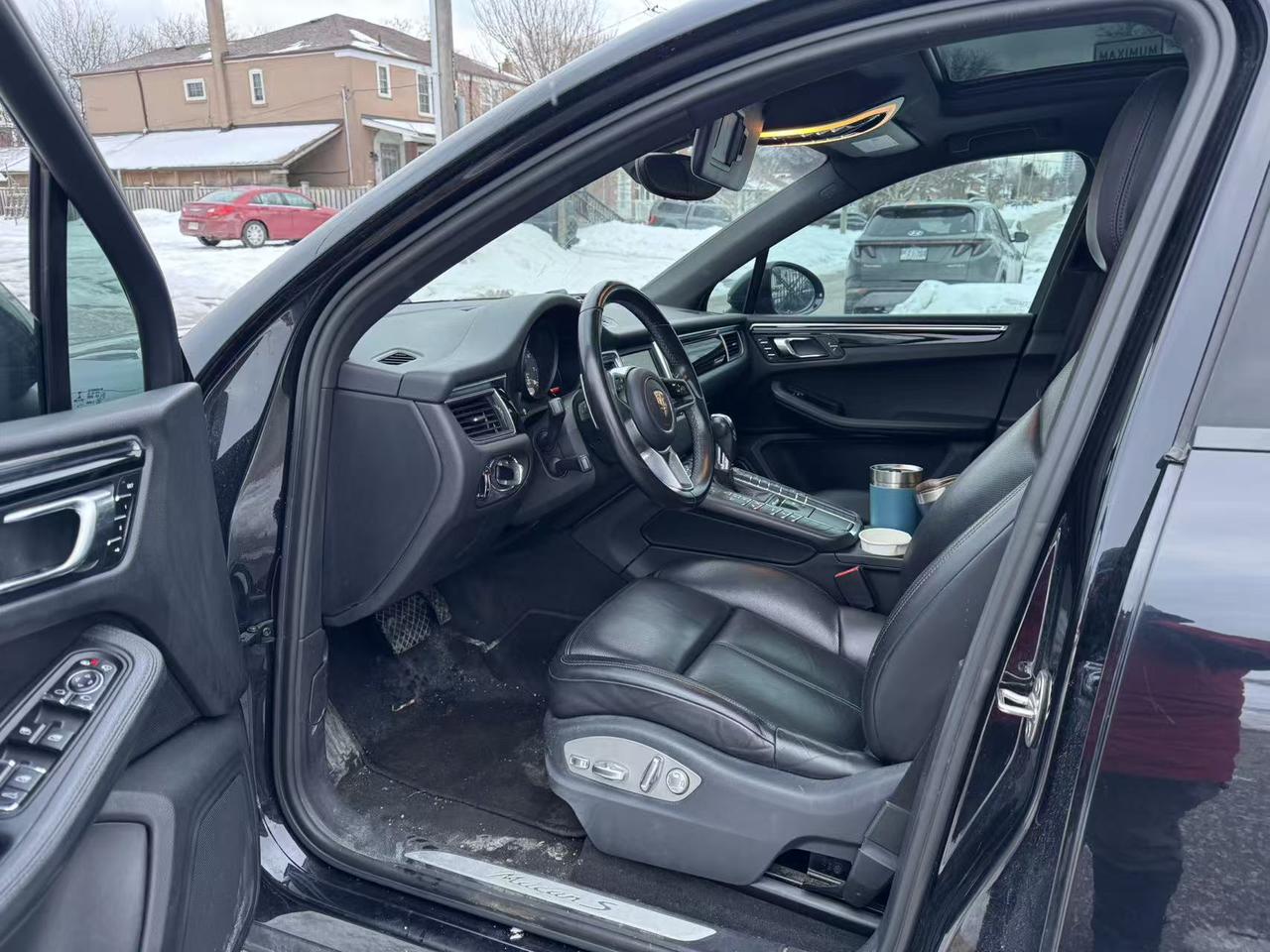 2015 Porsche Macan AWD 4dr S Photo