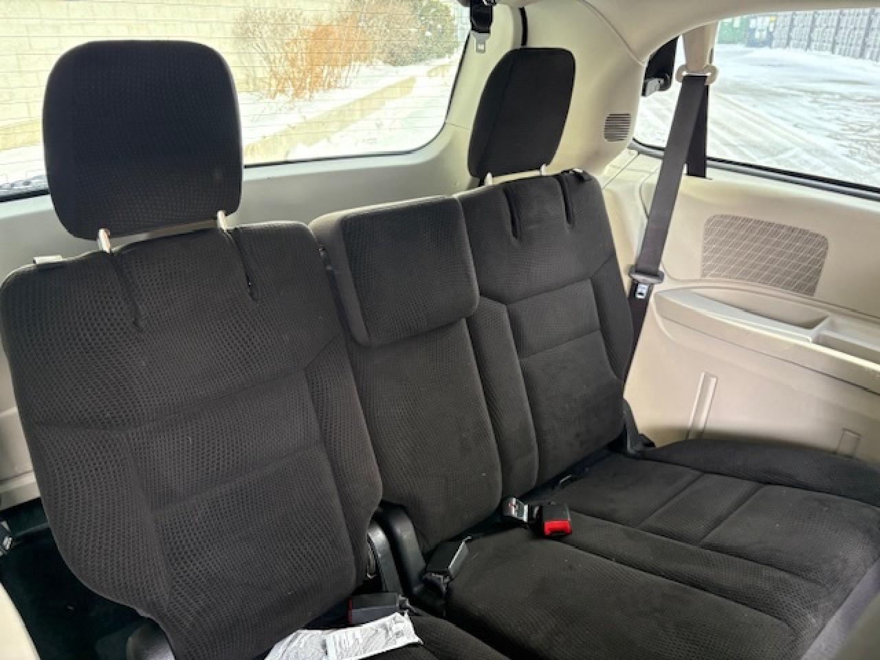 2017 Dodge Grand Caravan SXT **ONLY 84,000KM-1 OWNER-STOW N GO** Photo