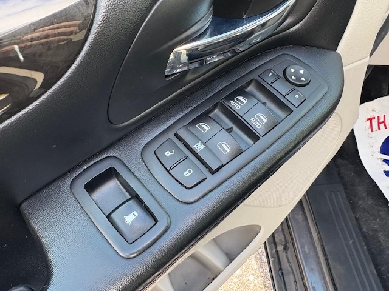 2017 Dodge Grand Caravan SXT **ONLY 84,000KM-1 OWNER-STOW N GO** Photo