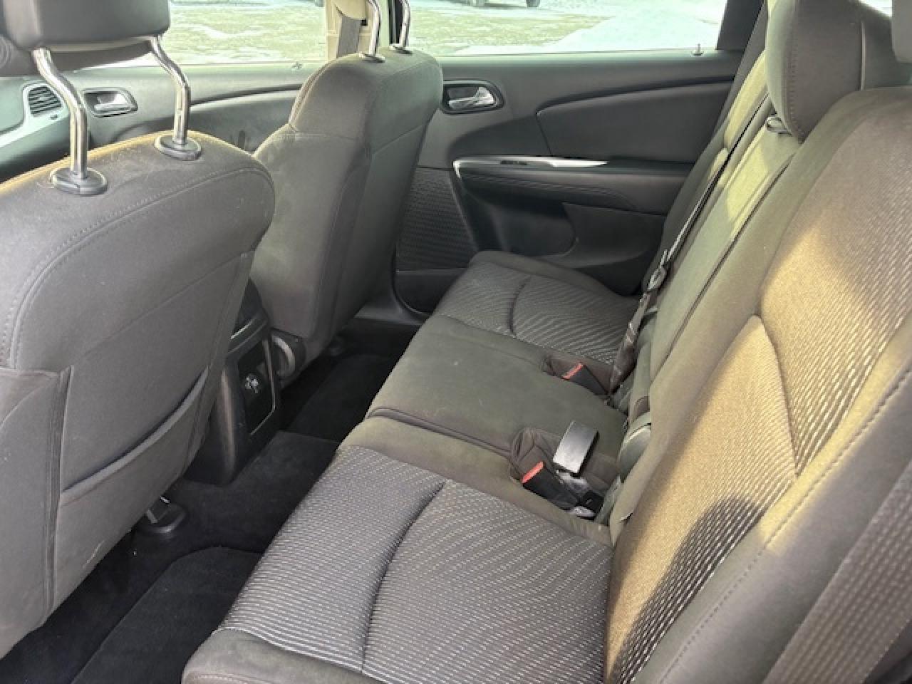 2016 Dodge Journey SE CANADA VALUE PKG ONLY 63,000KM! Photo