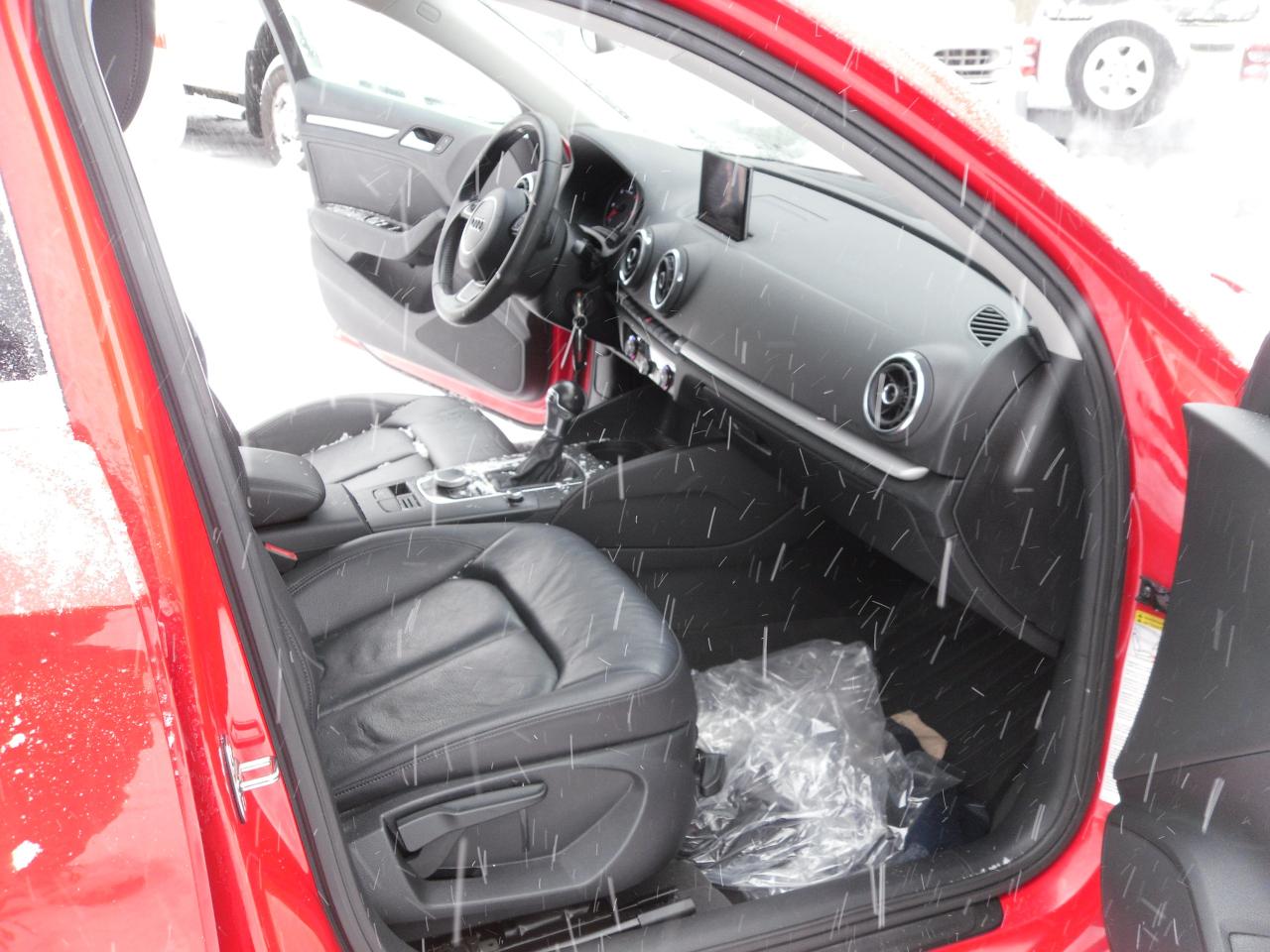 2015 Audi A3 4dr Sdn FrontTrak TDI Komfort Photo