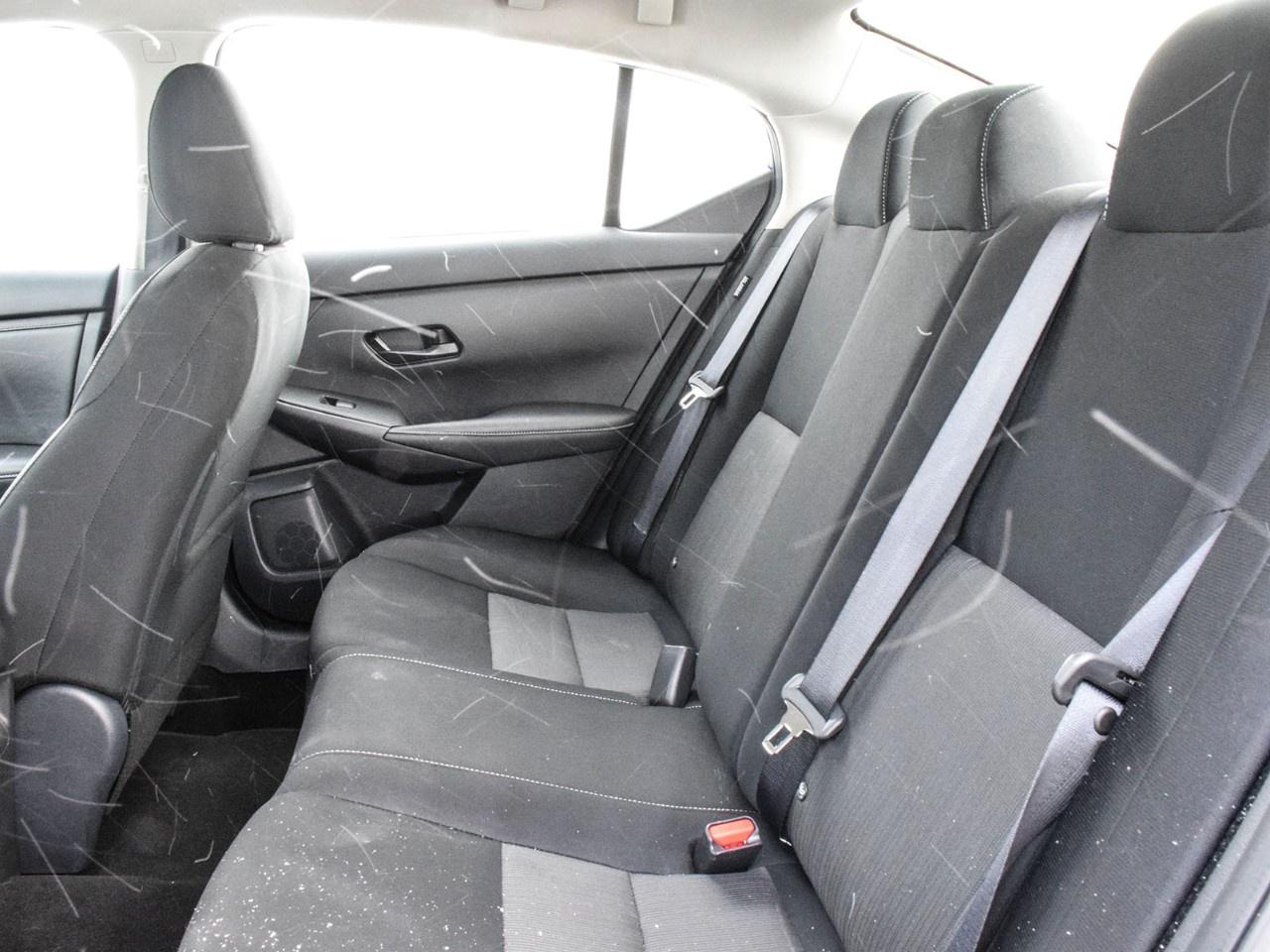 2025 Nissan Sentra SV CVT Photo