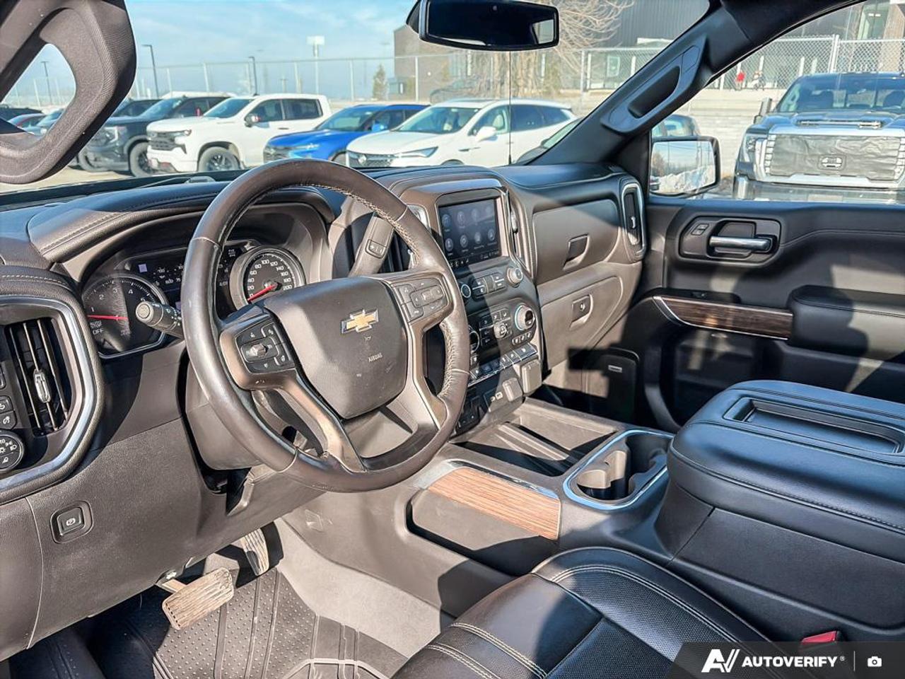 2020 Chevrolet Silverado 1500 High Country 22 INCH WHEELS |HEATED AND VENTILATED SEATS | POWE Photo